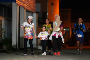 BIB: 50580, 50645, 5386, 
                            <button type="button" onclick="openModal(21743845)" class="btn btn-primary btn-sm float-right btn-popup" data-toggle="modal" data-target=".modal-high-quality">
                        <i class="fas fa-shopping-cart"></i> Add to Cart
                    </button>
                                            <button type="button" onclick="isThisMe(21743845, true)" class="btn btn-success btn-sm float-right btn-popup btn-isme hidden" data-toggle="tooltip" data-placement="bottom" title="นี่คือรูปของคุณใช่ไหม คลิกที่นี่เพื่อเอาเข้าอัลบั้ม">
                        <i class="fas fa-plus"></i> Add to album
                    </button>
                    <button type="button" onclick="isThisMe(21743845, false)" class="btn btn-warning btn-sm float-right btn-popup btn-isnotme hidden">
                        <i class="fas fa-ban"></i> Remove from album
                    </button>